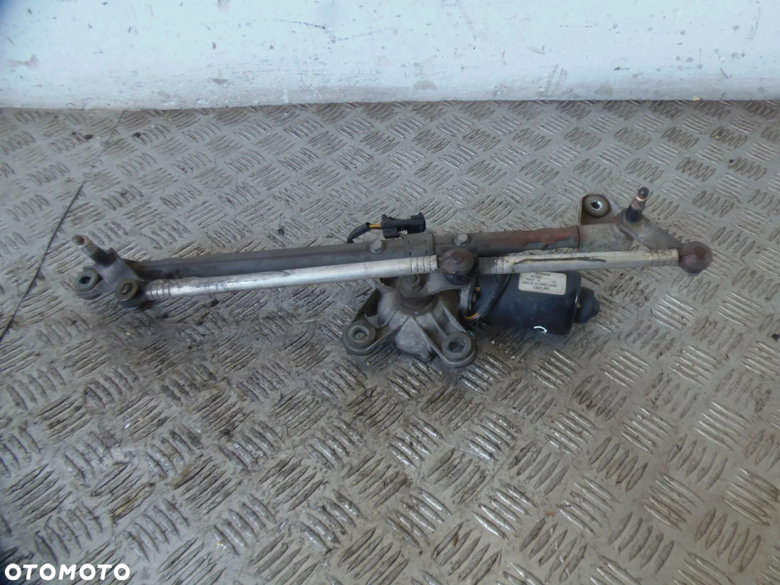 MECHANIZM WYCIERACZEK PRZÓD OPEL VECTRA C 2003R - 2