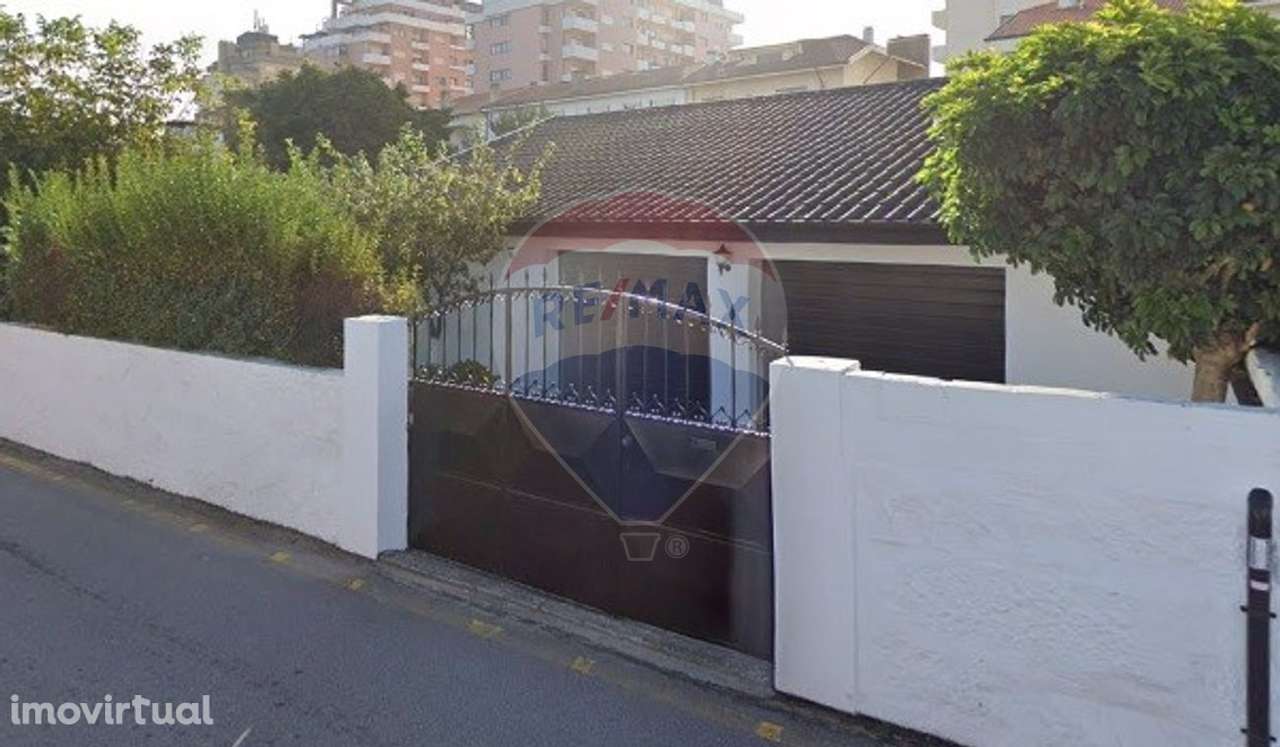 Moradia T4 para venda - Grande imagem: 2/24