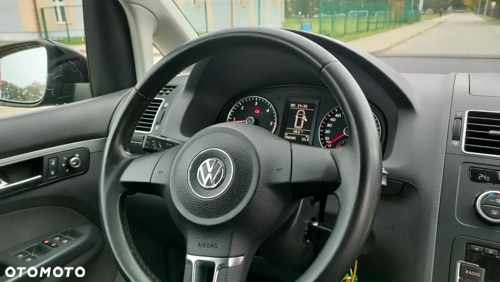 Volkswagen Touran 1.6 TDI DPF Life - 12
