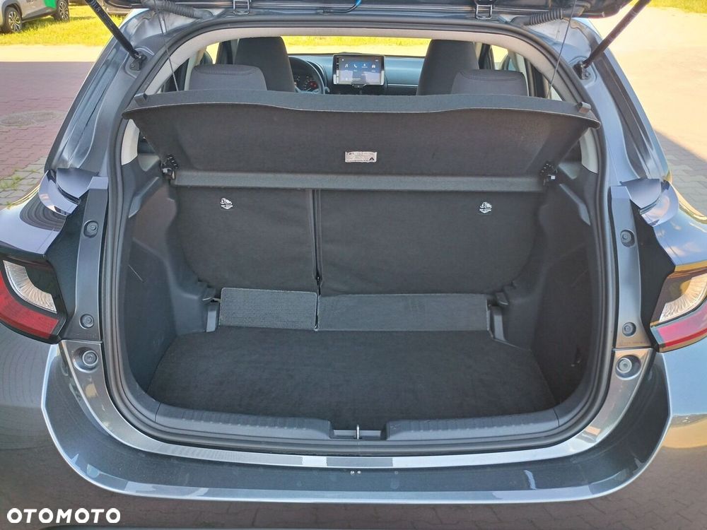 Toyota Yaris Hybrid 1.5 Comfort - 22