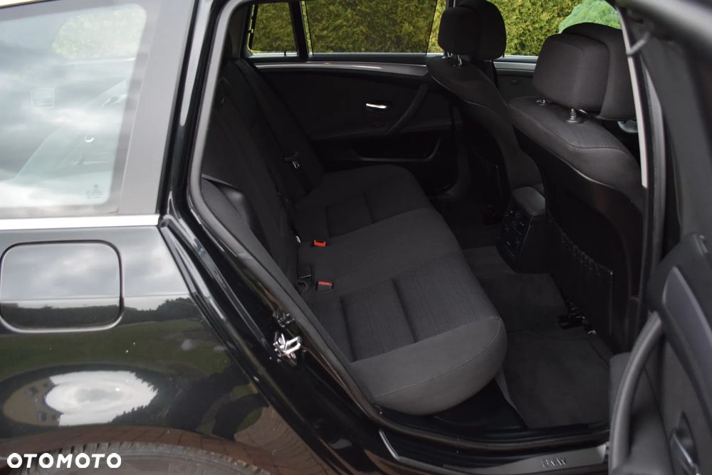 BMW Seria 5 - 17