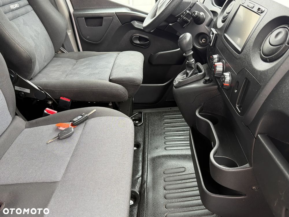 Renault Master L2H2 Warsztat SORTIMO - 36