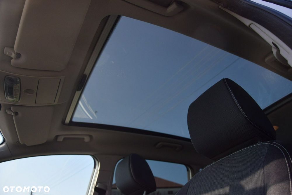 Ford Kuga 2.0 TDCi 4x4 Titanium - 40