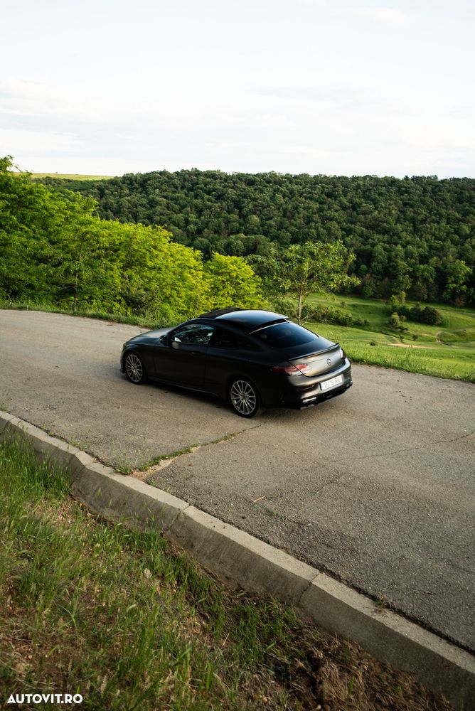 Mercedes-Benz C 300 9G-TRONIC AMG Line Plus - 8