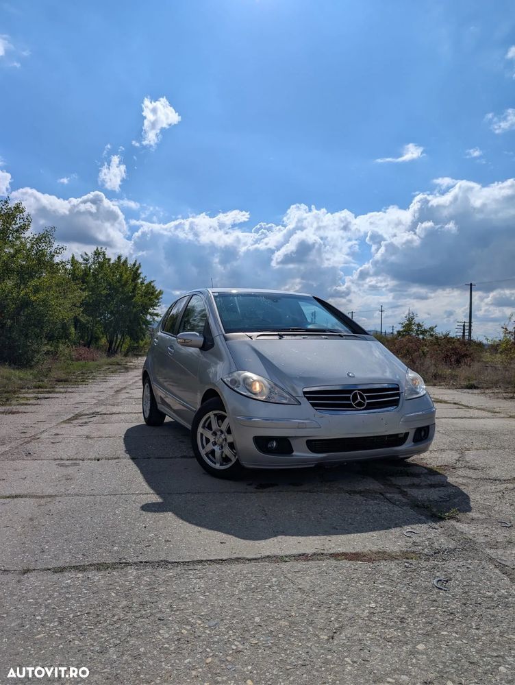 Mercedes-Benz A 180 - 1
