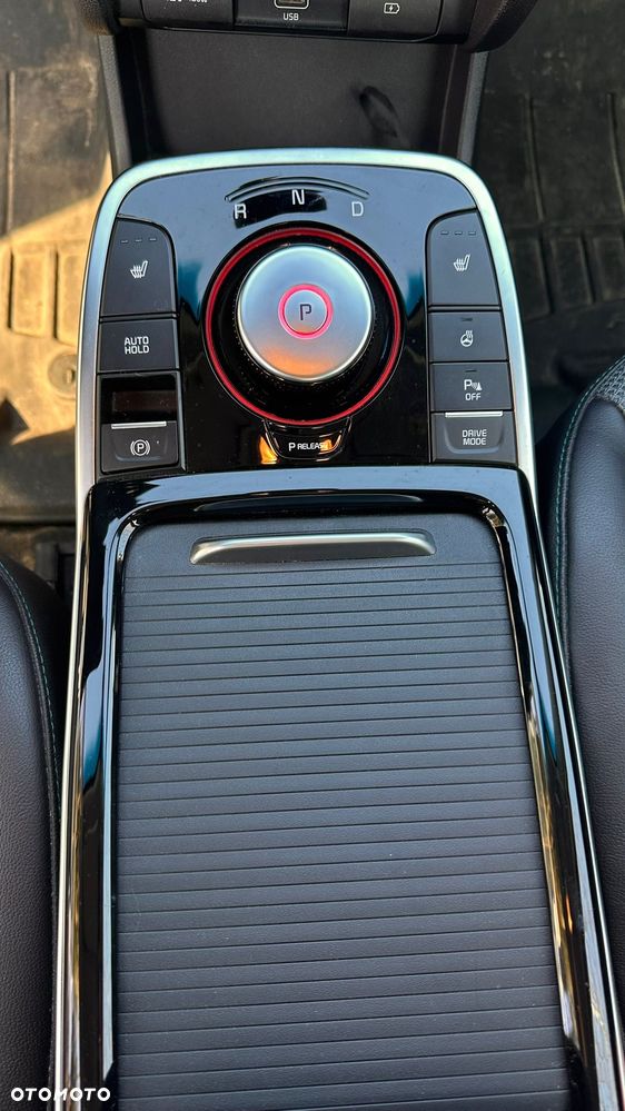 Kia Niro e-Niro 64kWh L - 9