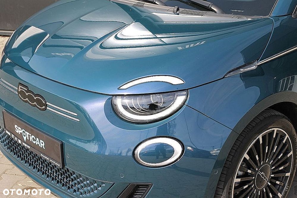 Fiat 500e - 32