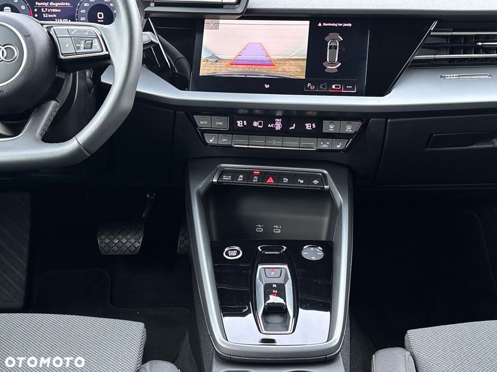 Audi A3 Sportback - 17