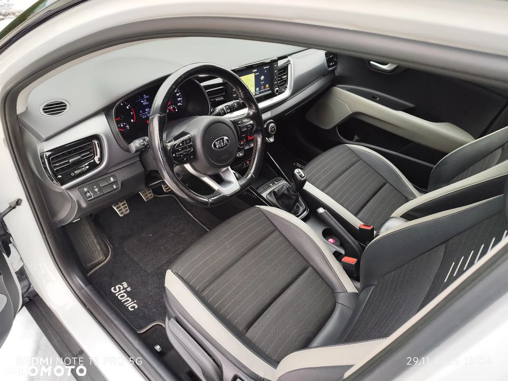 Kia Stonic 1.0 T-GDI 120 Platinum Edition - 13