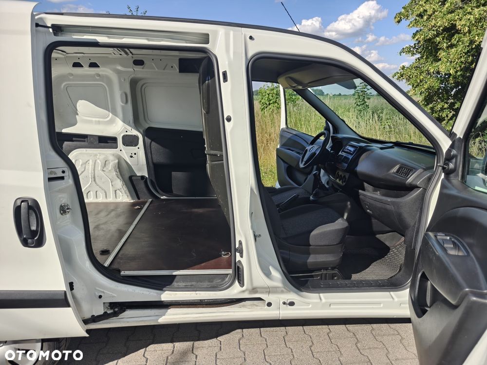 Opel COMBO - 7