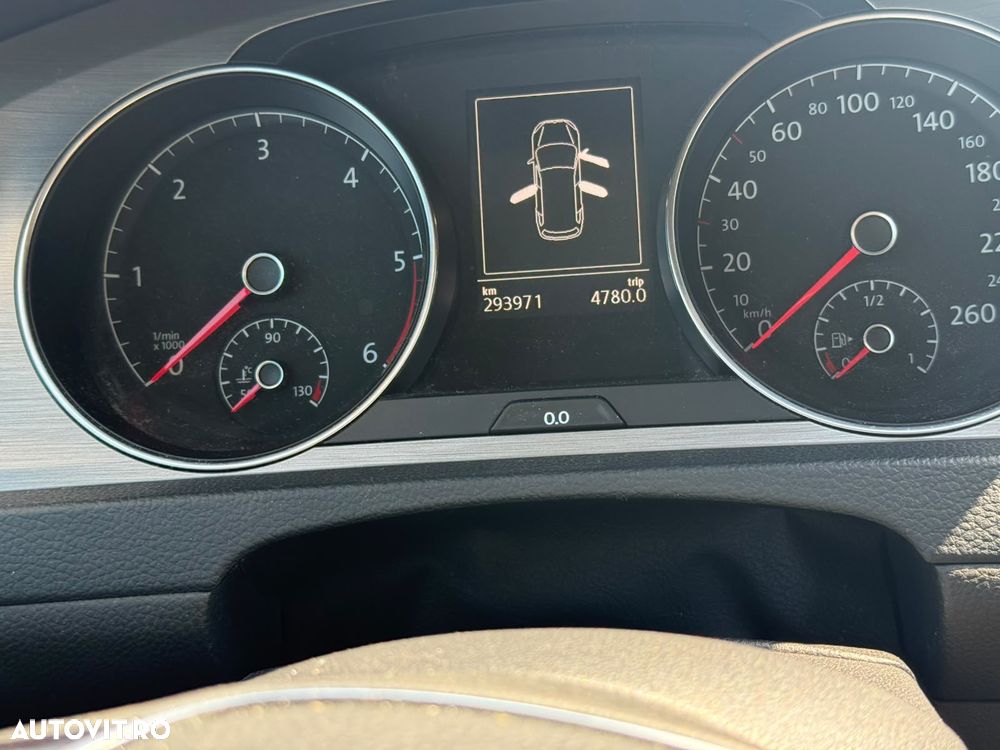 Volkswagen Golf 1.6 TDI DPF BMT DSG Comfortline - 15