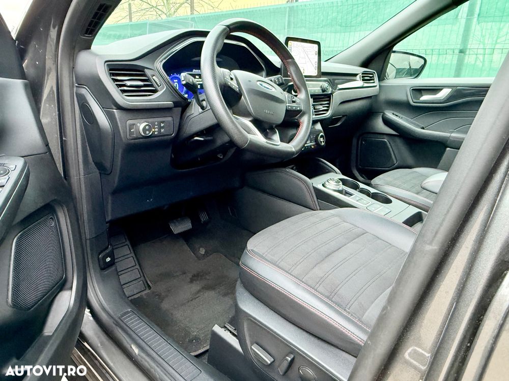 Ford Kuga 2.5 Duratec FHEV ST-LINE - 11