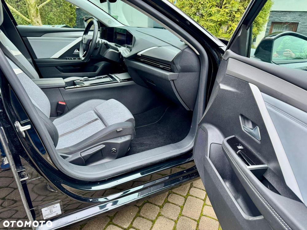 Opel Astra 1.5 D Automatik Elegance - 9