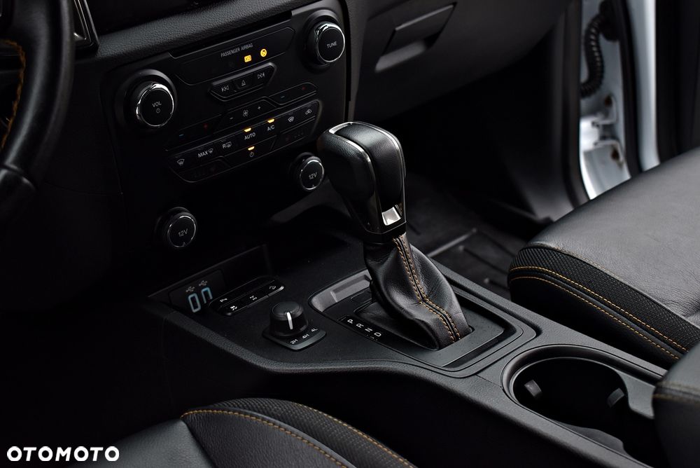 Ford Ranger 3.2 TDCi 4x4 DC Wildtrak EU6 - 39