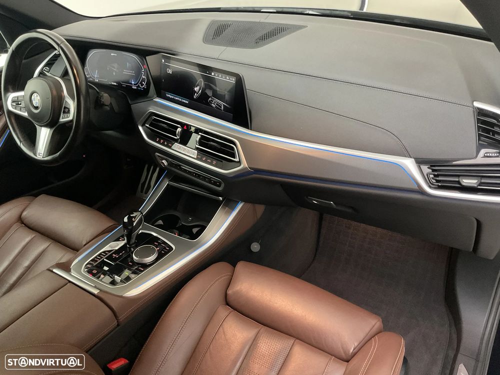 BMW X5 45 e xDrive Pack M - 13