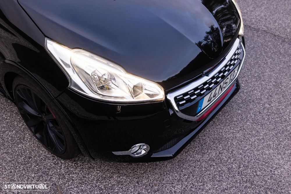 Peugeot 208 1.6 THP GTi - 11