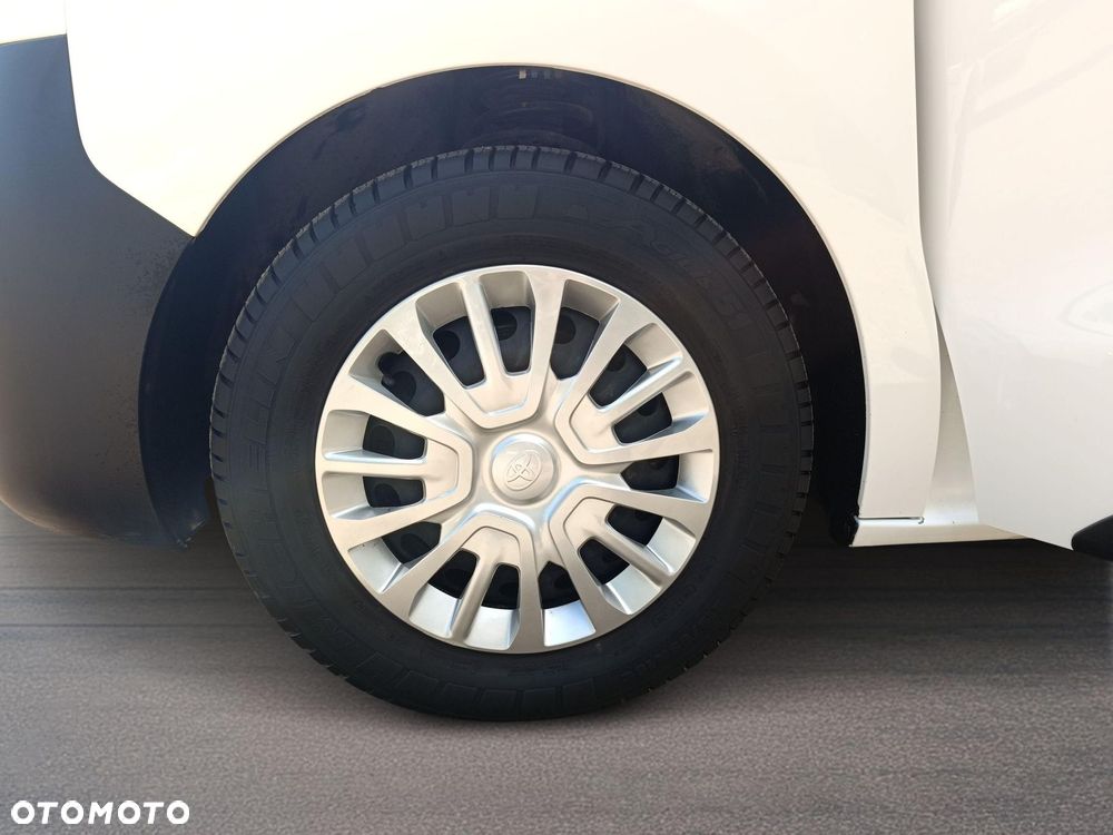 Toyota PROACE - 27