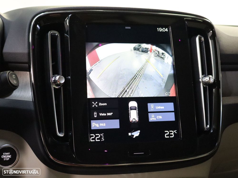 Volvo XC 40 1.5 T5 PHEV Inscription - 18