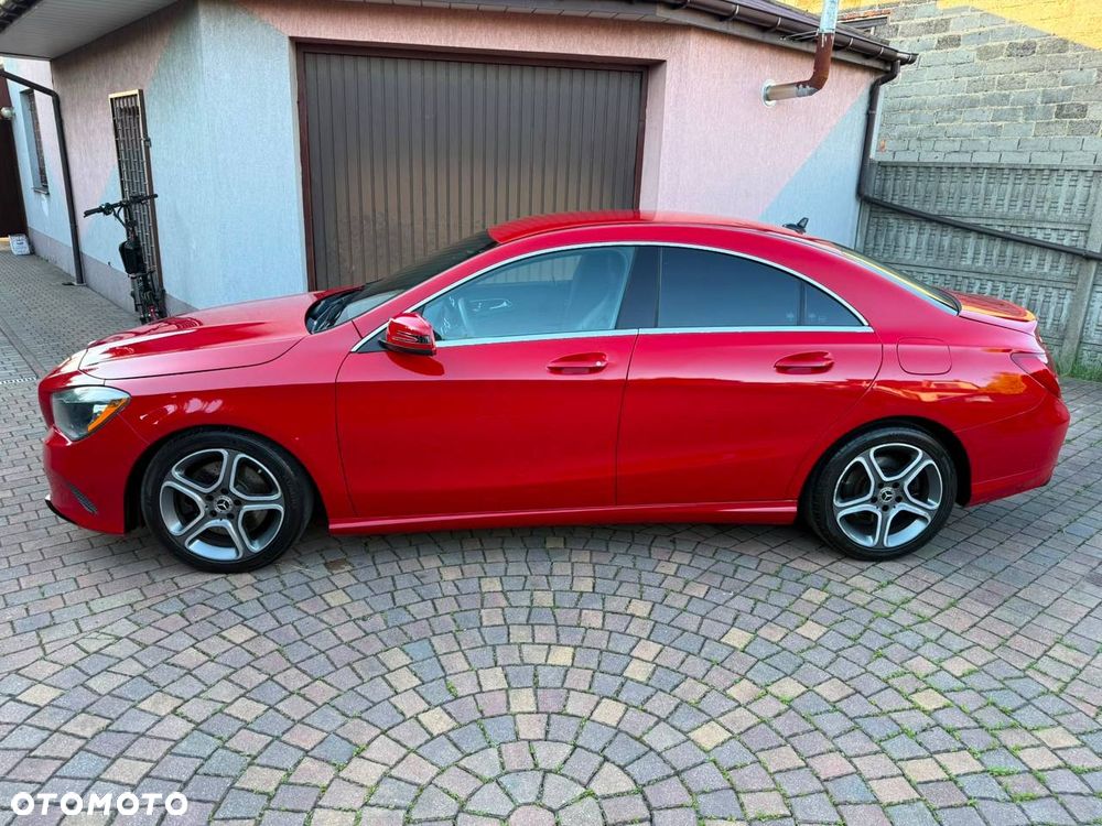 Mercedes-Benz CLA 250 7G-DCT Peak Edition - 4