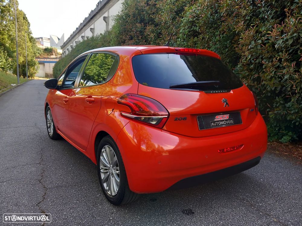 Peugeot 208 PureTech 82 Start & Stop Style - 4