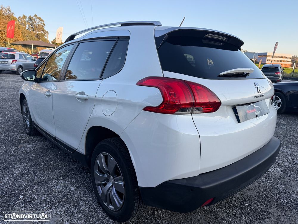 Peugeot 2008 e-HDi FAP 92 STOP & START Active - 4