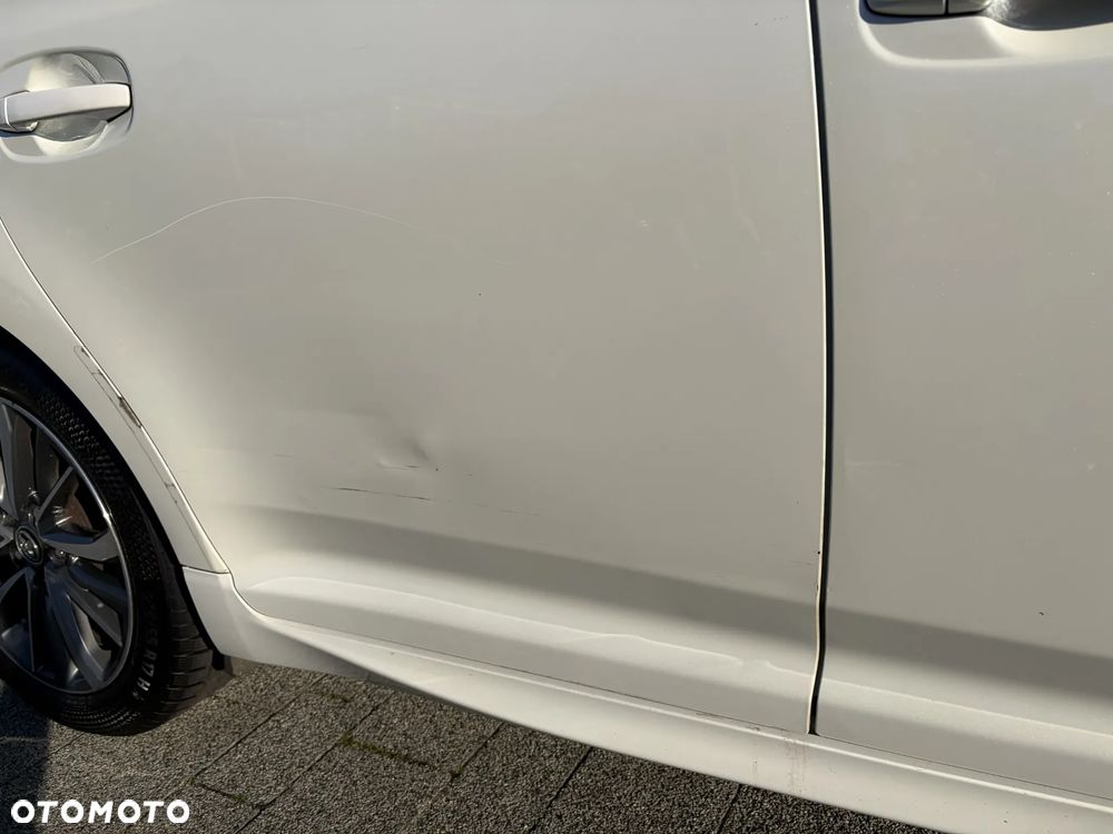 Toyota Avensis 1.8 Prestige MS - 14