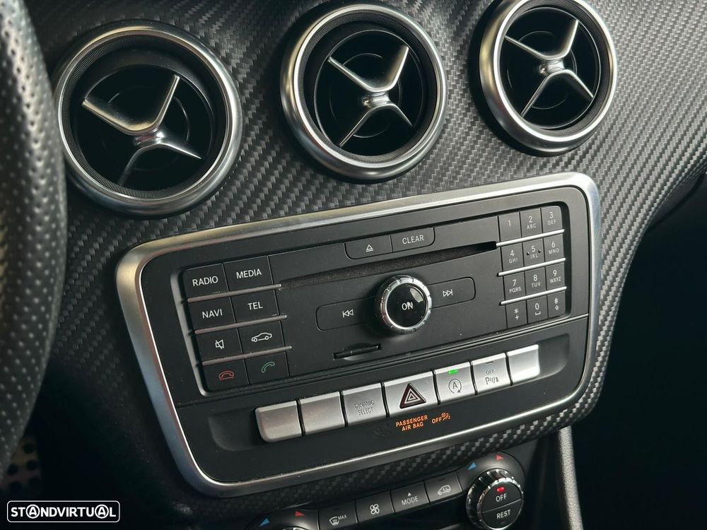 Mercedes-Benz A 180 d AMG Line Aut. - 23