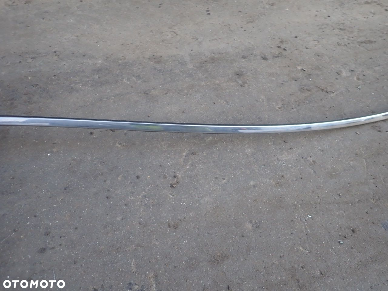 LISTWA DACHOWA PRAWA INFINITI M37X - 9