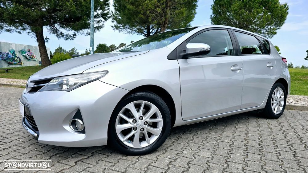 Toyota Auris 1.33 VVT-i Comfort+J16 - 10