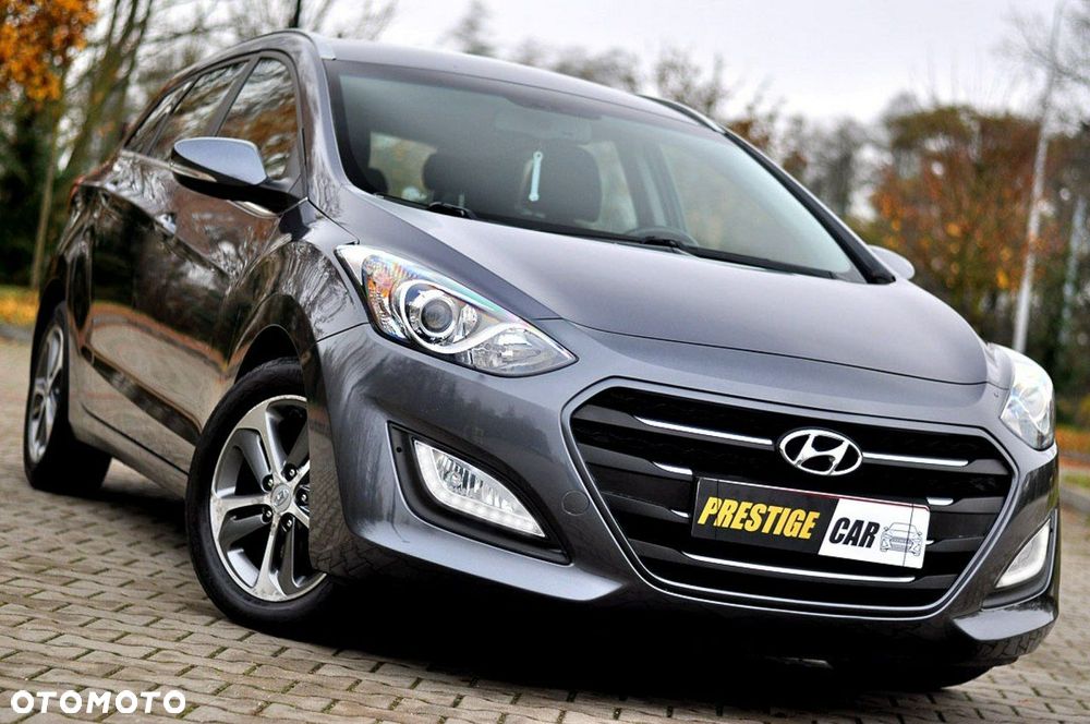 Hyundai i30 1.6 CRDi BlueDrive Premium - 3