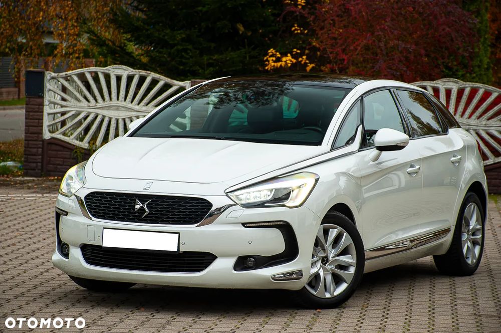 DS Automobiles DS 5 - 5