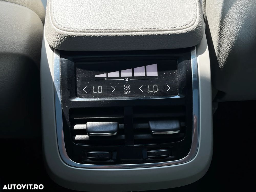Volvo XC 90 - 14
