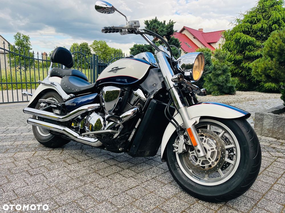 Suzuki Intruder - 9