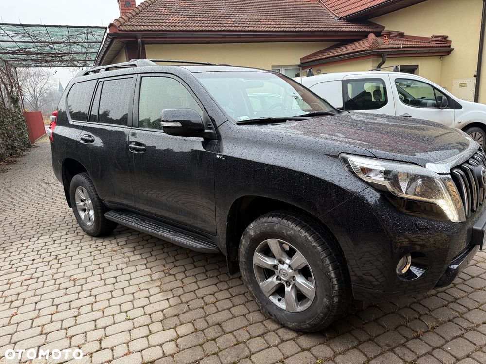 Toyota Land Cruiser LC 2.8 D-4D Prado - 3