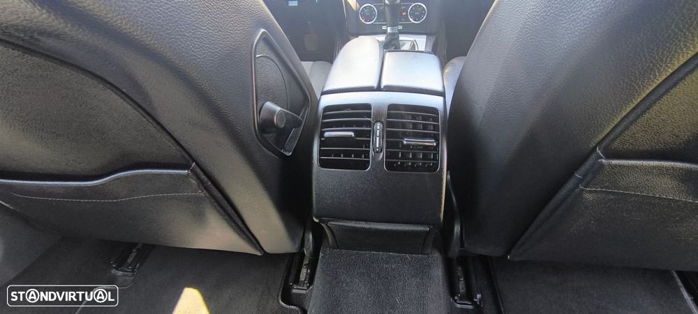 Mercedes-Benz C 220 CDi Avantgarde BlueEfficiency - 35