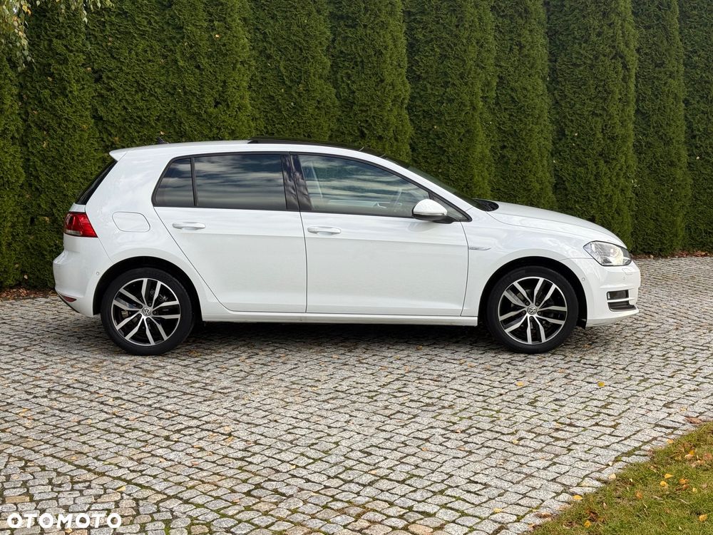 Volkswagen Golf 1.2 TSI BlueMotion Technology Cup - 30