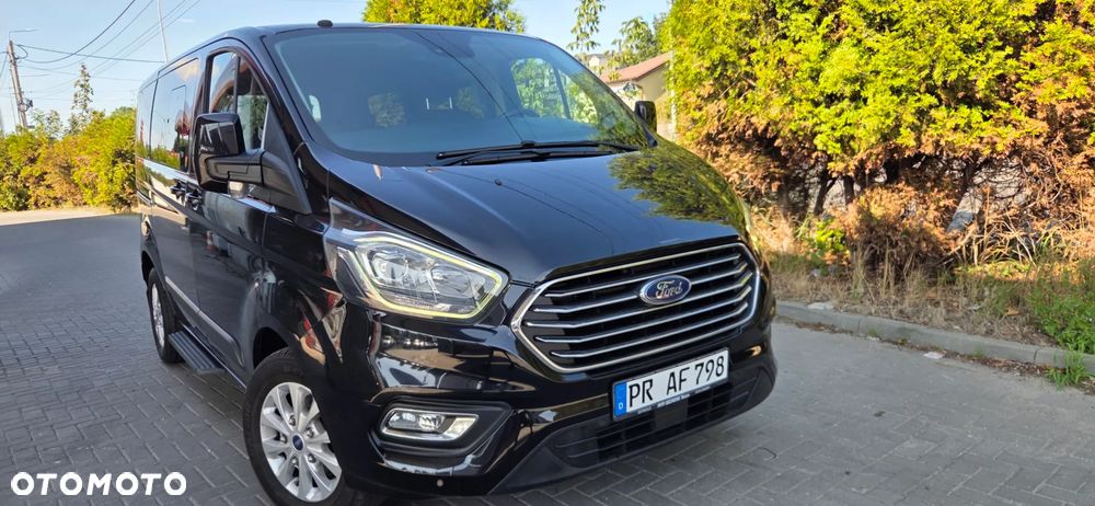 Ford Tourneo Custom 2.0 EcoBlue L1 Titanium - 23