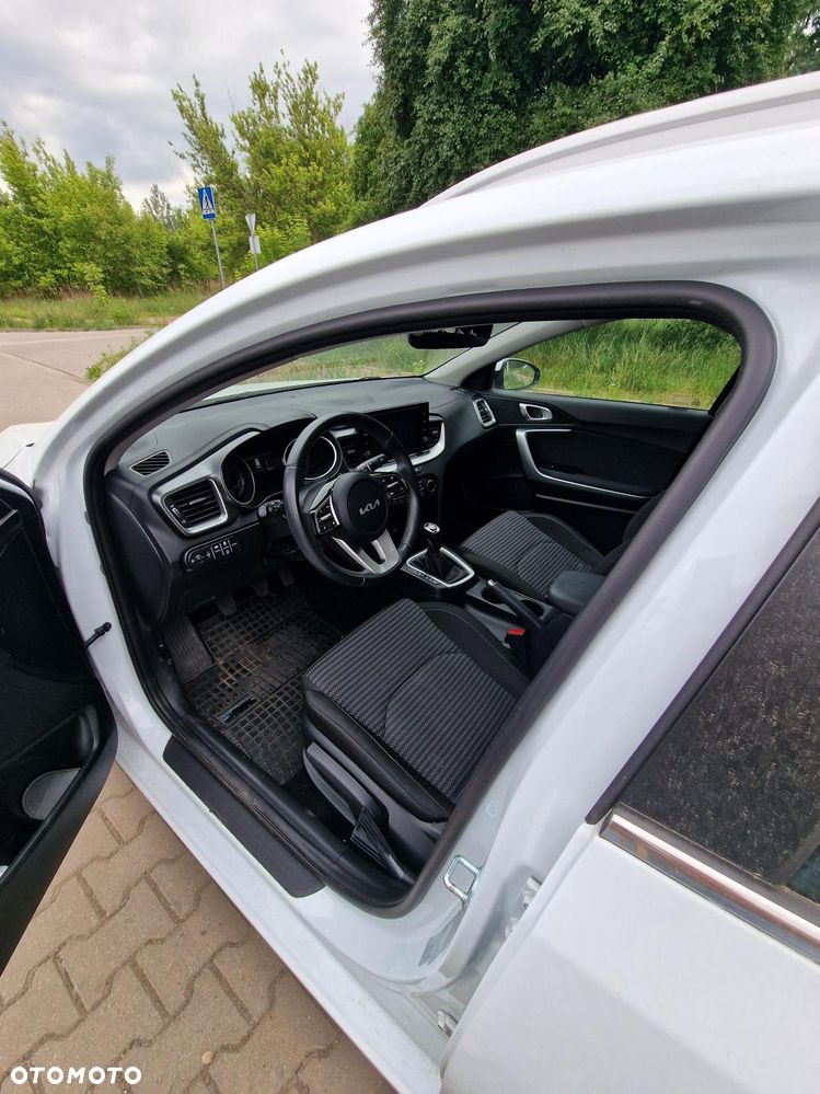 Kia Ceed 1.5 T-GDI M - 7