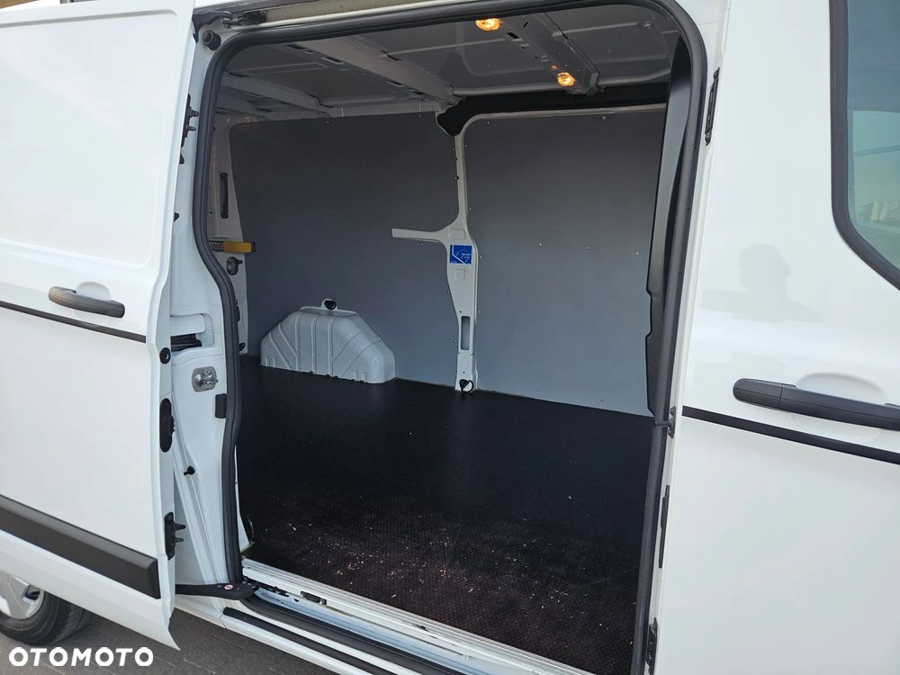 Ford Transit Custom - 20
