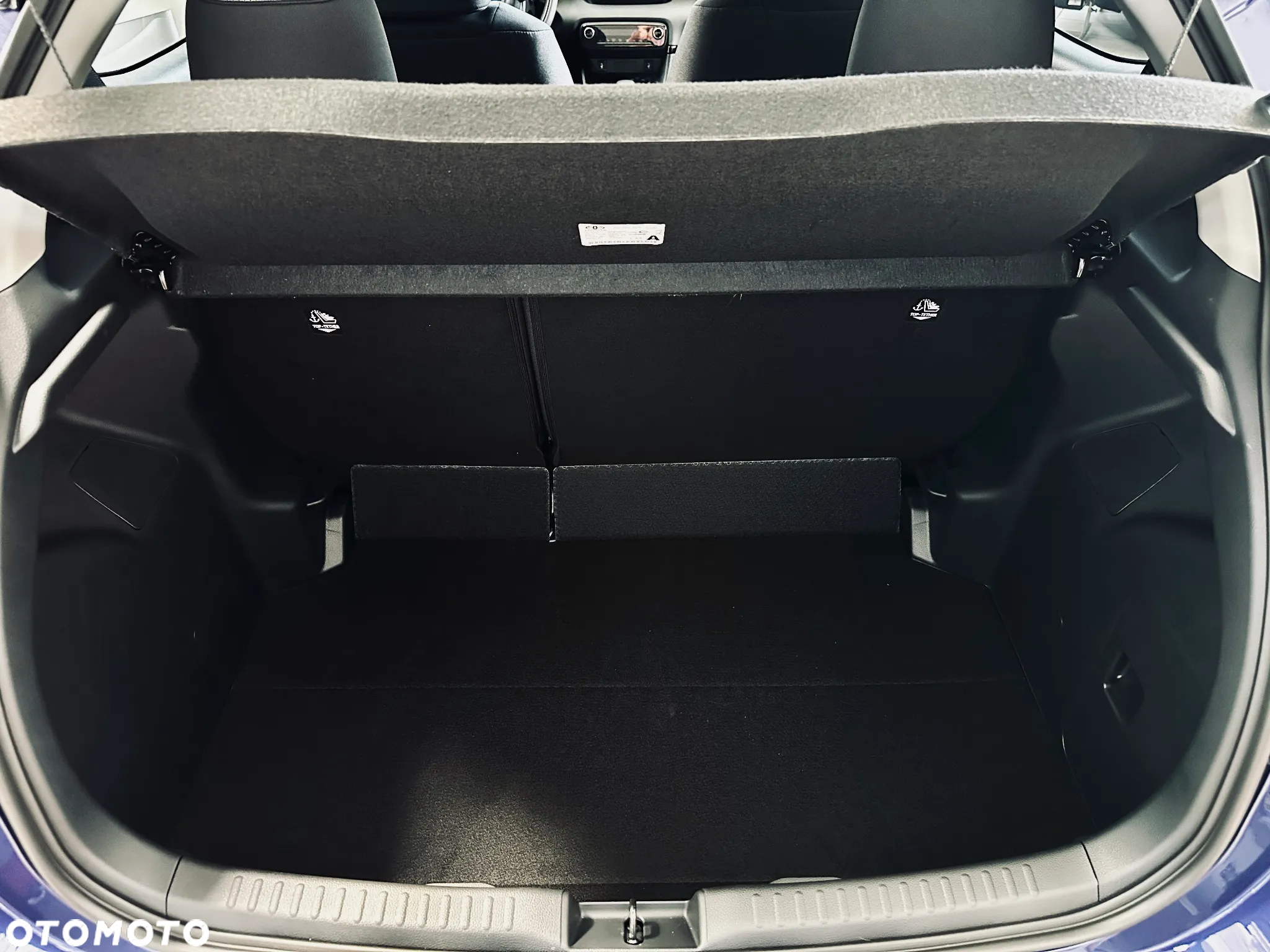 Toyota Yaris Hybrid 1.5 Style - 13