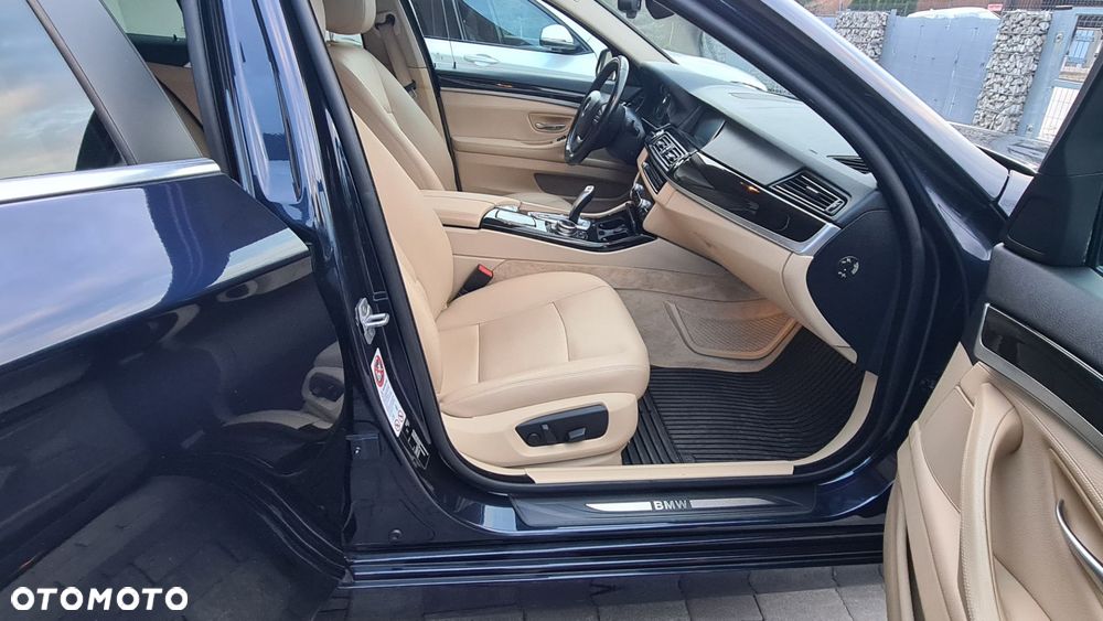 BMW Seria 5 520d Modern Line - 8