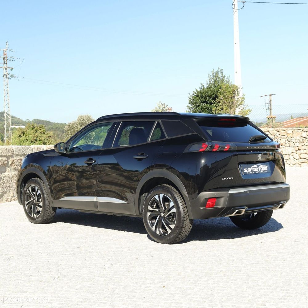 Peugeot 2008 1.2 PureTech Allure Pack EAT8 - 5