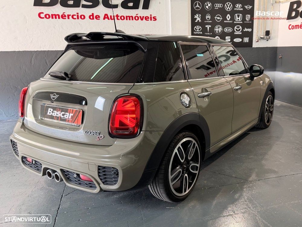 MINI 5 Portas Cooper SD Auto - 5