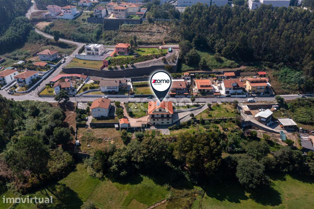 Moradia T4+2 renovada no Bustelo, Oliveira de Azeméis - Grande imagem: 4/60