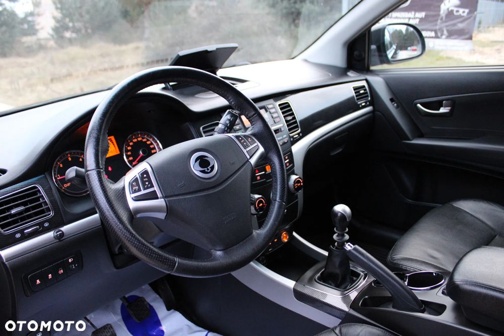 SsangYong/KGM Korando 2.0 E-XDi DPF 4WD Quartz - 27