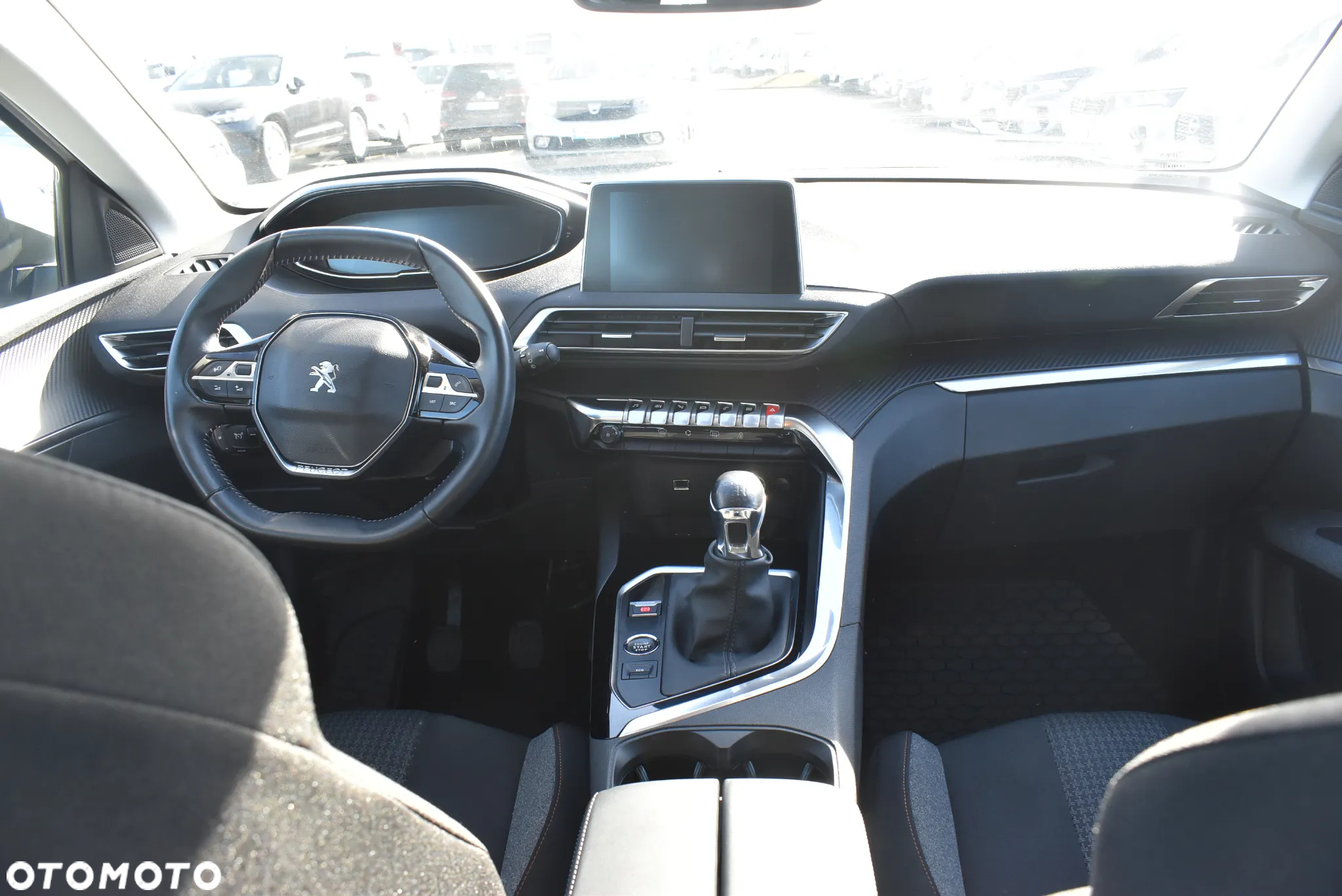 Peugeot 3008 1.2 PureTech Active Pack S&S - 20