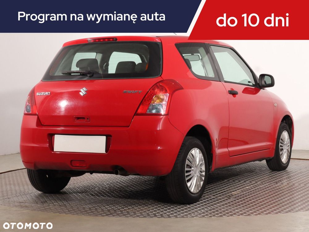 Suzuki Swift - 7