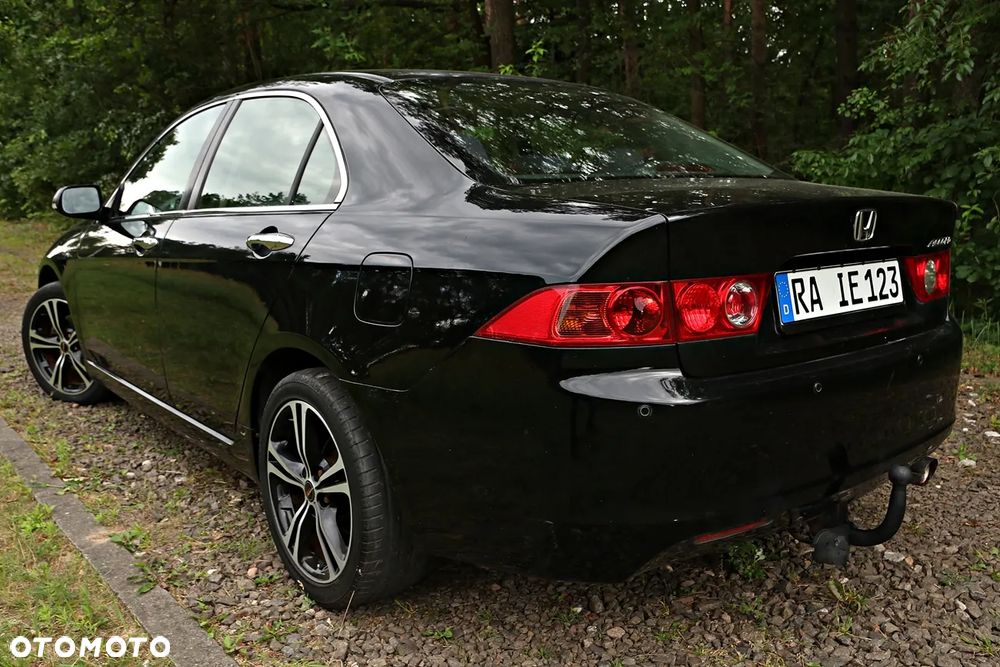 Honda Accord 2.0 i Sport - 26