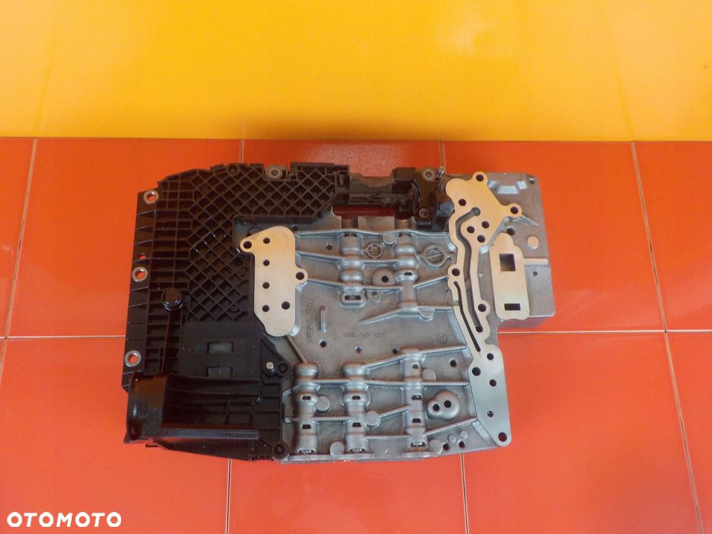 BMW E90 E87 E60 2.0 B 10r 170KM mechatronika skrzyni 1071128342 7079383 - 11