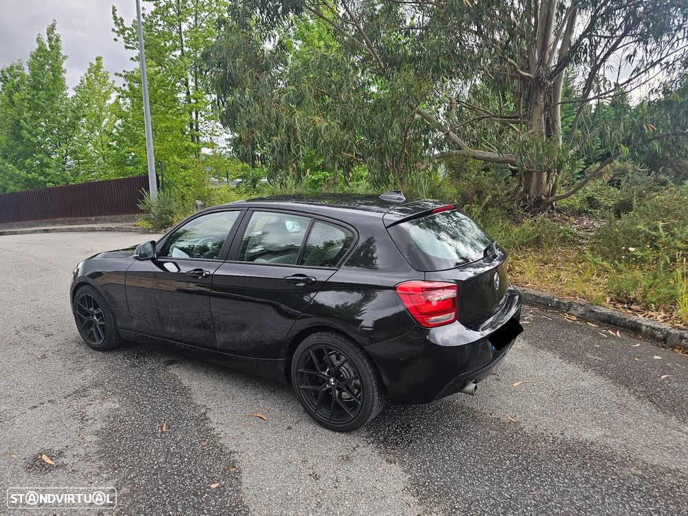 BMW 118 dA - 11